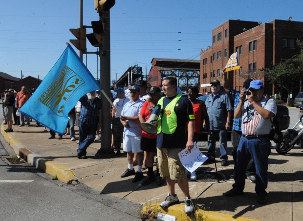082712USWPICKET9